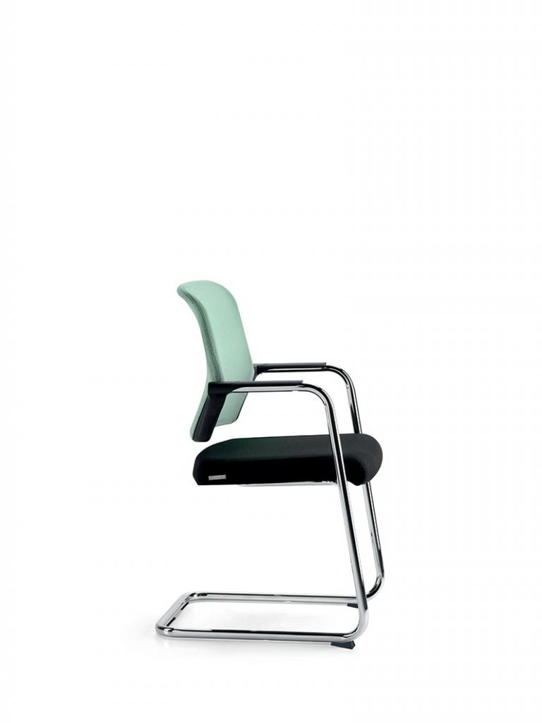 Moving_Ecochair_Waiting_10